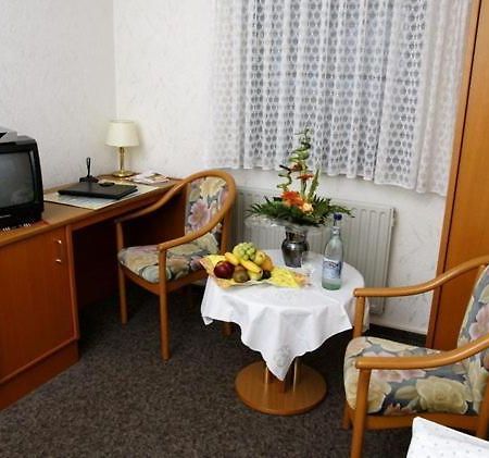 Hotel Restaurant Pempel Großalmerode Buitenkant foto